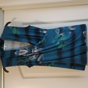 Cabi tank shirt M blue and green, fitted,  stretchy material